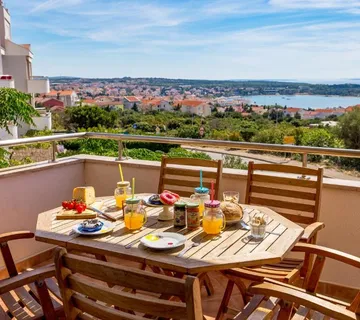 Novalja, 60.80 m2, apartman s predivnim pogledom!