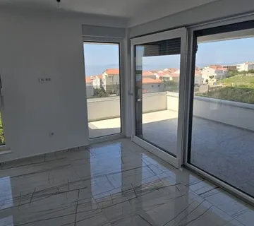 Novalja, 64,50m2, 1.kat, POGLED NA MORE! A_S2 - cover