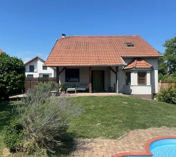 Prodaja, Kuća s okućnicom površine 651 m2, PRILIKA! - Bilje