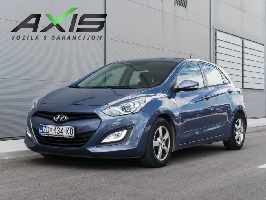 Hyundai i30 1,4 CRDi | Reg 03/2026 | Cjelogodišnje gume | Novo kvačilo - cover