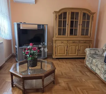 Kuća Vukovar, Mitnica – dvije stambene jedinice