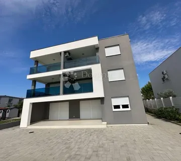 Luksuzni apartman - Vir