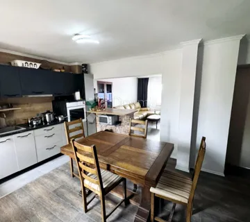 Stan Črešnjevec, Spoj Prirode I Modernog Života - Zagreb