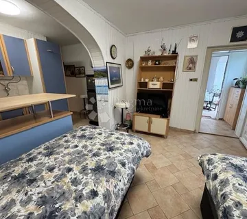 Dugoročni najam stana za radnike – Dražice - Dražice, Jelenje