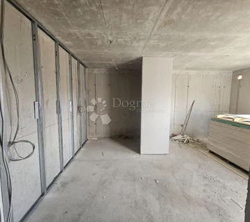 Jednosoban stan u prizemlju u Kaštel Starom! - Kaštel Stari, Kaštela