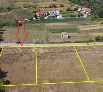 Fantastično zemljište s građevinskom dozvolom i prekrasnim pogledom - Motovun
