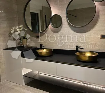 Njivice apartman 145m2 sa bazenom - Njivice, Omišalj
