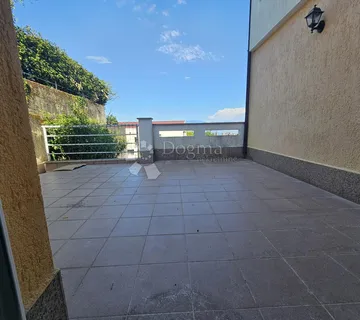 Novo u ponudi! Apartman Njivice! - cover