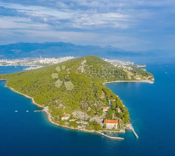 Atraktivno zemljište na Mejama - Split