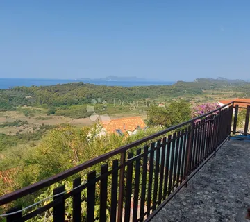 Autentična kamena kuća na otoku Šipanu - cover