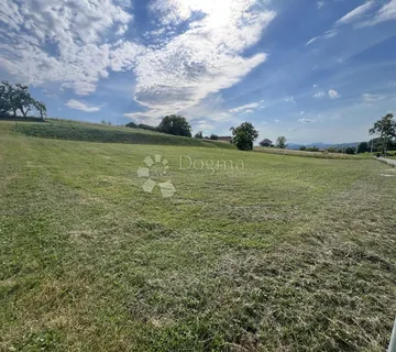 Oroslavje građevinsko zemljište 809 m2, u blizini Oro trga