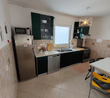Novi Zagreb 99m2 i 4 sobe+balkon+2pkng - cover