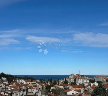 Stan 47m2, TOP lokacija - pogled na more i Rovinj