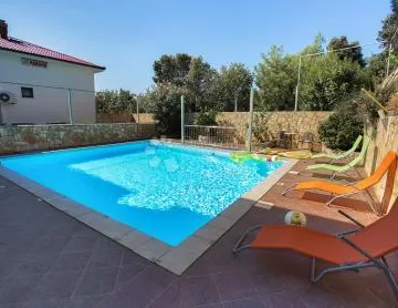 Kuća - pansion- hotelski apartmani - Posedarje