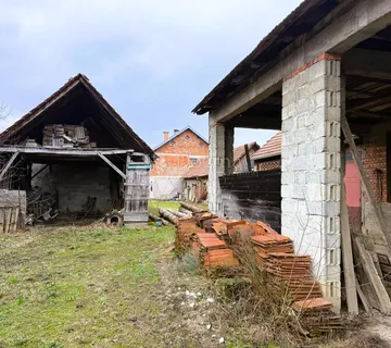 Kuća s brojnim gospodarskim objektima - Prekno, Vidovec