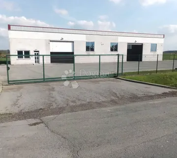 Poslovno-skladišni kompleks uz obilaznicu! - Petrijevci