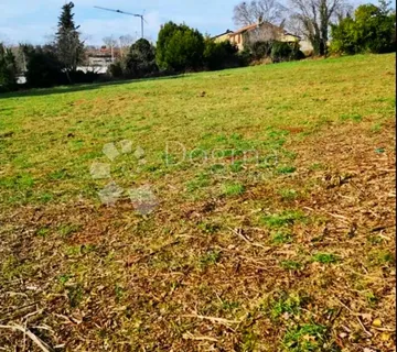 Građevinsko + poljoprivredno zemljište na mirnoj lokaciji - Marčana