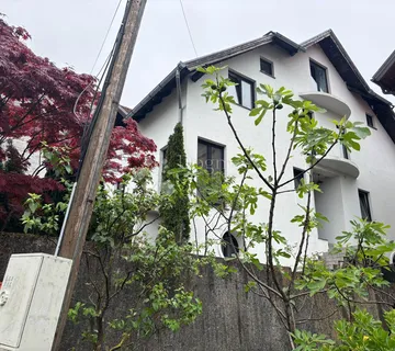 Mikulići – odlična investicija, kuća 283 m² s velikim potencijalom - cover