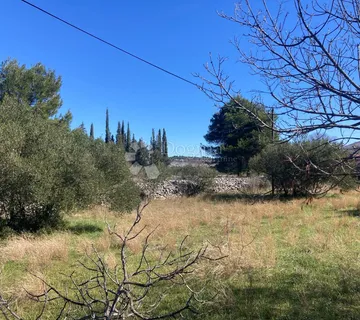 GRAĐEVINSKO ZEMLJIŠTE BILICE, 2467 m2 - Stubalj, Bilice