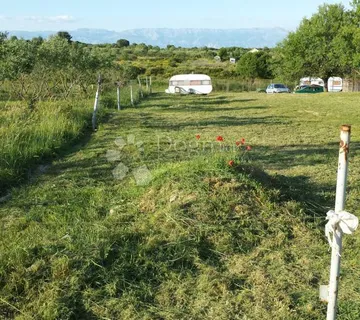Zemljište uz obilaznicu u Zadru - Crno, Zadar