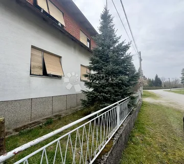 Kuća S Velikim Zemljištem U Lukavcu – Investicijska Prilika - Lukavec, Velika Gorica
