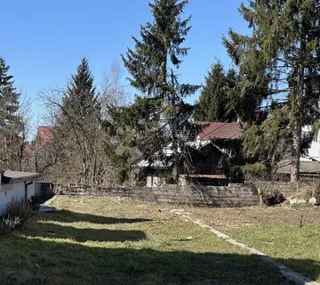 Građevinsko Zemljište Na 600m Od Centra Mirna Lokacija - Žabica, Gospić