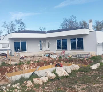 Duga Uvala / Istra Kuća U Izgradnji Sa Bazenom - Peruški, Marčana