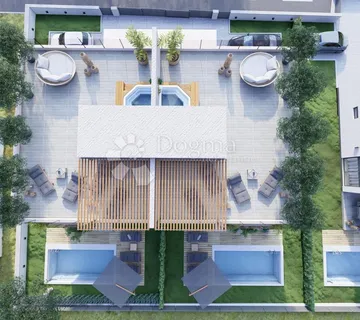 Srima, Vodice - moderan duplex sa bazenom i krovnom terasom , stan S1