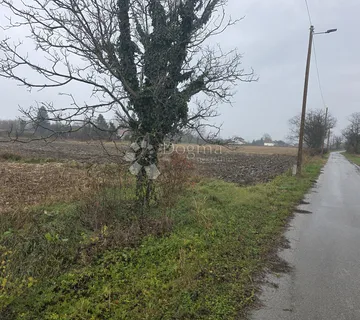 Odlično građevinsko zemljište nadomak najljepše rijeke Save! - Novaki Oborovski, Rugvica