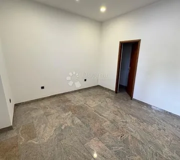 Belveder – najam poslovnog prostora 36 m², prizemlje - Rijeka