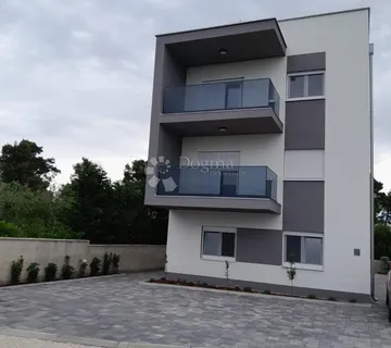 VIR APARTMAN NOVOGRADNJA 78 m2 CENTAR S2 ,1 kat - cover