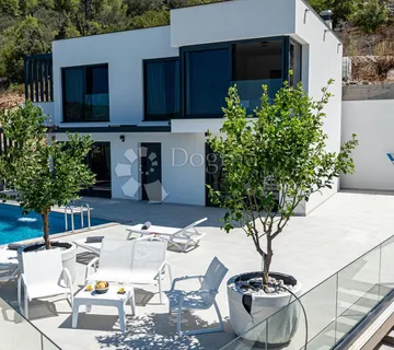 Ekskluzivna moderna vila s panoramskim pogledom na more, Vela Luka - cover