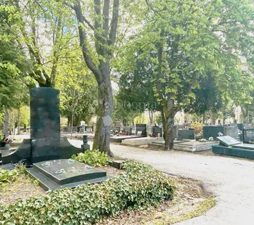Grobno mjesto na iznimnoj lokaciji, 6 ukopnih mjesta - Zagreb