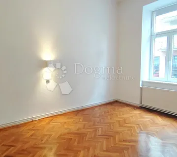 Idealan uredski prostor u visokom prizemlju -Centar!! - cover