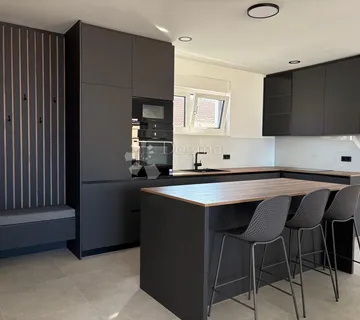 Penthaus- gdje se luksuz susreće s pogledom koji oduzima dah! - cover