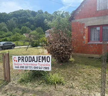 Kuća za adaptaciju - prilika za novi početak! - cover