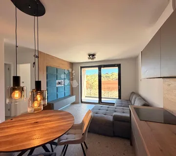 Moderan stan 62,50 m² u novogradnji – 200 m od mora - Banjole, Medulin
