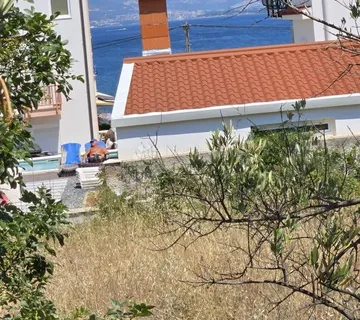 Atraktivno građevinsko zemljište u Slatinama - Slatine, Split