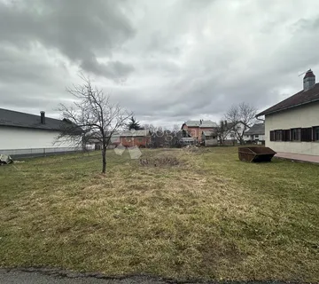 Građevinsko Zemljište Na Mirnoj Lokaciji Blizina Centra - Gospić