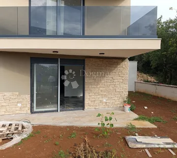 Stan Mukalba 75 m2 - 600 m od mora - Medulin