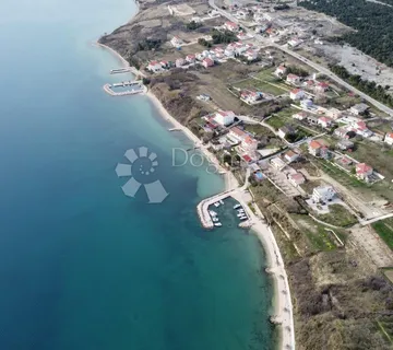 Prilika - Građevinsko Zamljište Prvi Red Do Mora - Rtina, Ražanac