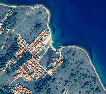 Zemljište na Viru 700m2 blizina mora i pristup putu - cover