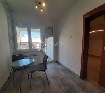 Renoviran i useljiv stan s lođom - 66 m2 - Sesvete, Selčina - cover