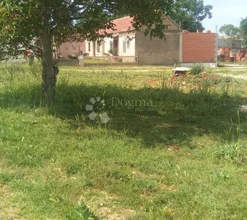 440m2 - PRILIKA ZA GRADNJU - Ninski Stanovi, Nin