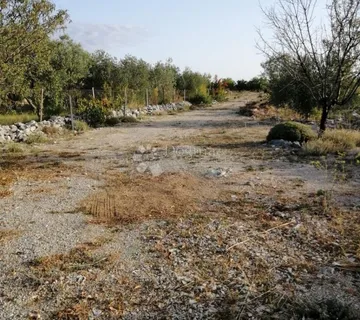 Atraktivno građevinsko zemljište sa Kućom – Čista Velika - Čista Velika, Vodice
