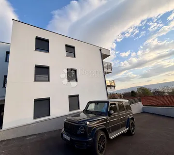 PRILIKA!! Novogradnja sa pogledom na more Povile - cover