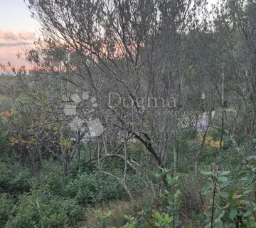 Građevinsko zemljište u Kalima