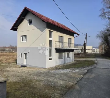 KUĆA SVETI KRIŽ ZAČRETJE 170m²