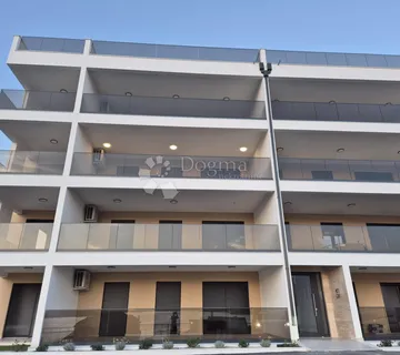 Stan 24 - Okrug Gornji, Okrug