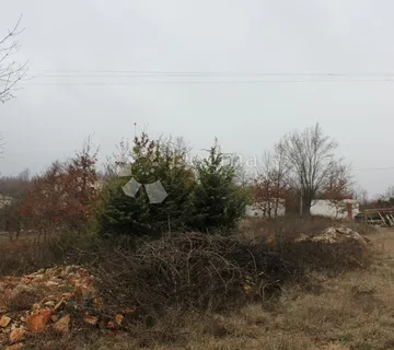 Poljoprivredno zemljište - cover